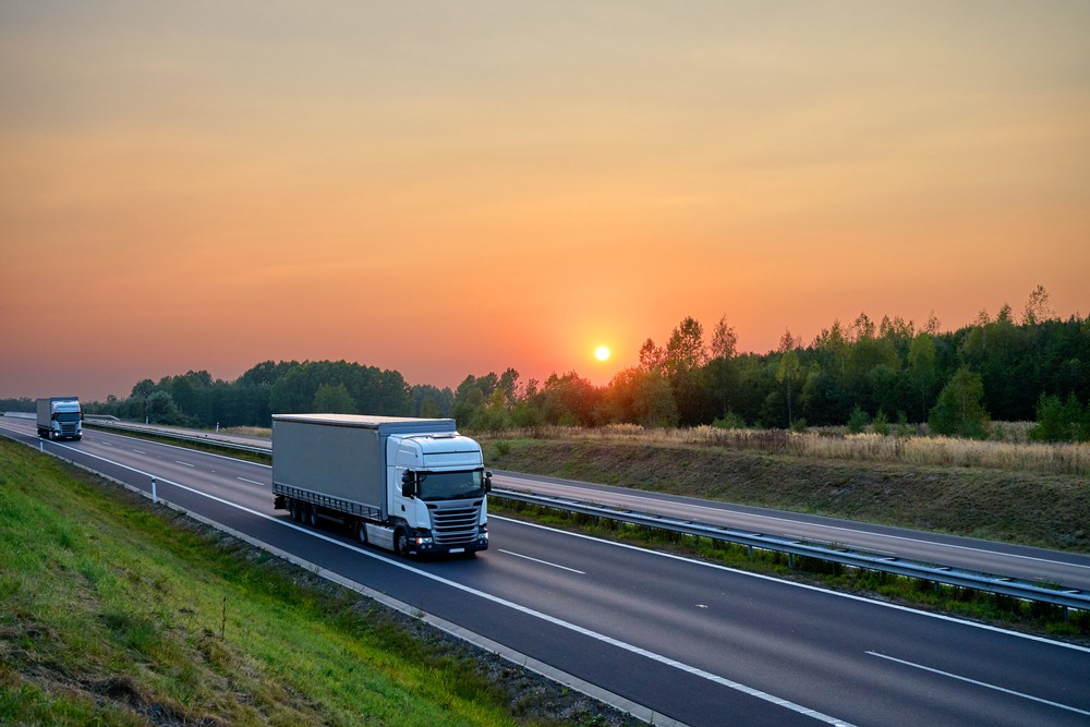 Vận chuyển hàng hóa bằng đường bộ